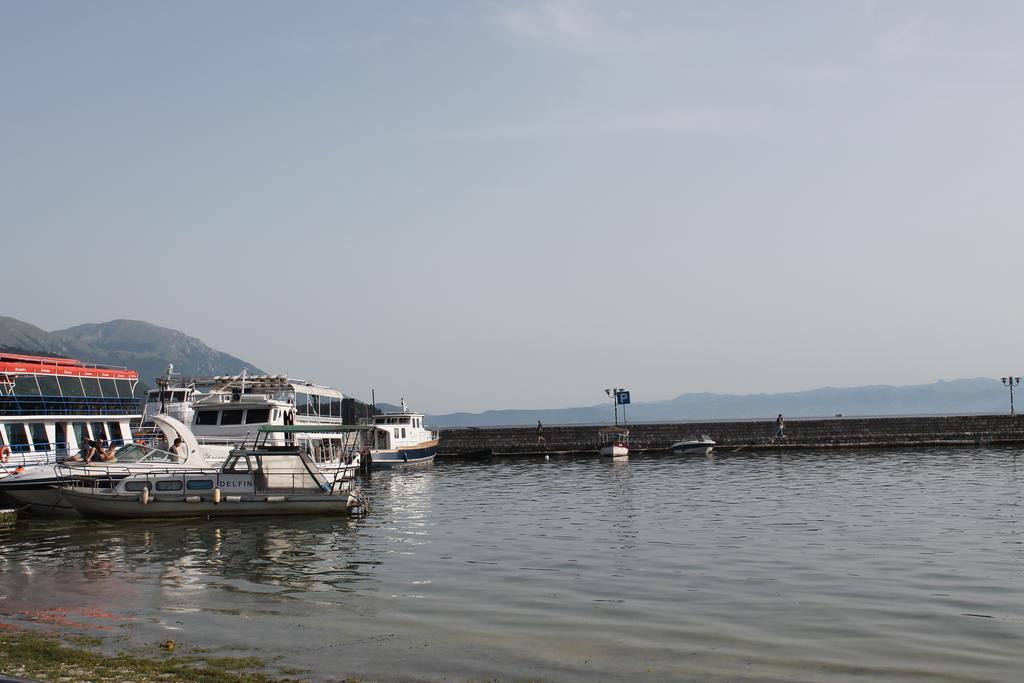 Guest House Ohrid Trpeski Extérieur photo